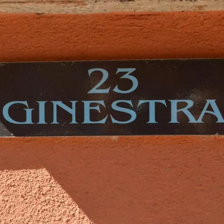 Ginestra 23 Ferienhaus